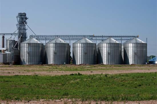 Industrialized Farm Grain Dryers